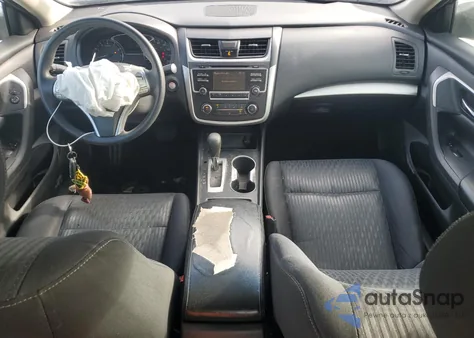 2016 Nissan Altima 2.5 из США, поврежденный, VIN 1N4AL3AP4GN329103